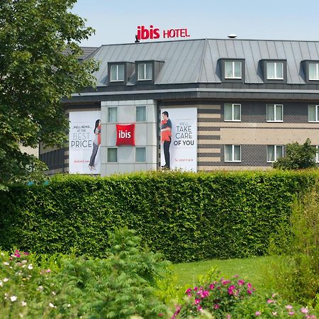 Ibis Aalst Hotel Bagian luar foto